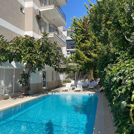 Fora Apart Otel Çeşme エクステリア 写真