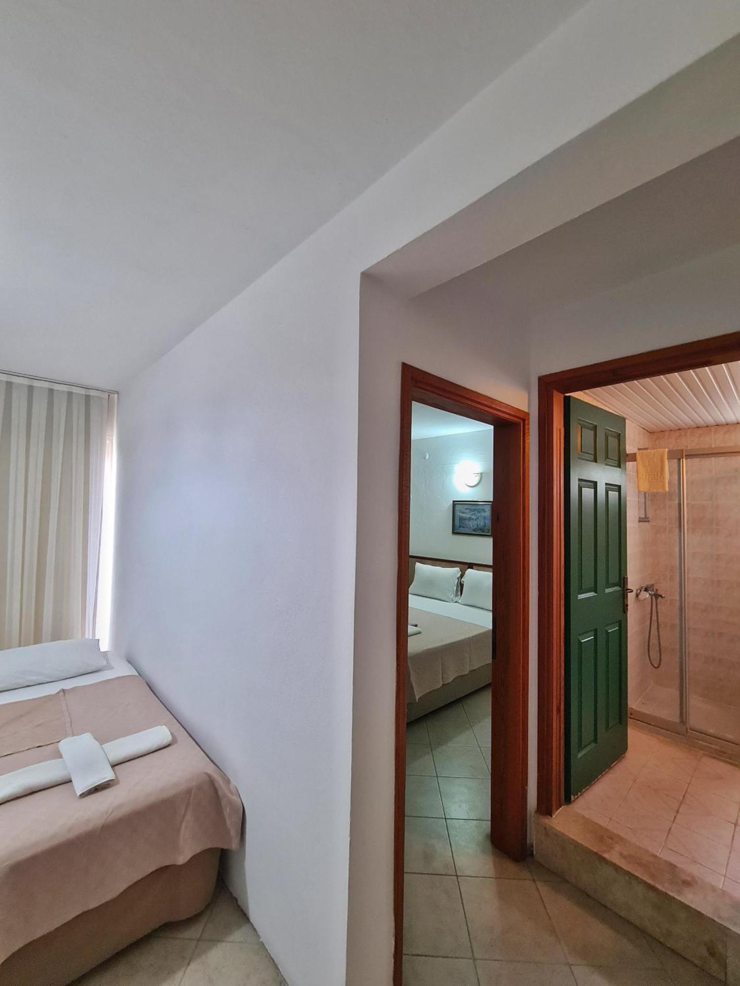 Fora Apart Otel Çeşme エクステリア 写真