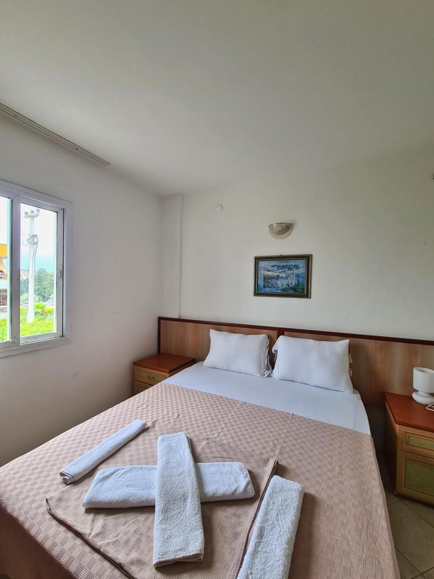 Fora Apart Otel Çeşme エクステリア 写真