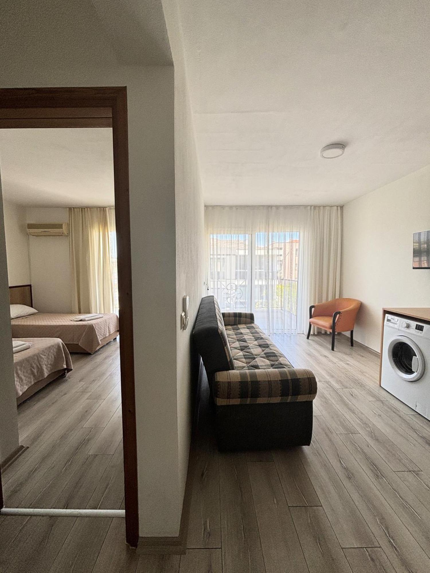 Fora Apart Otel Çeşme エクステリア 写真